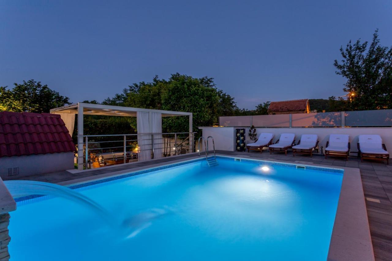 Holiday House Mala Sinj Eksteriør billede