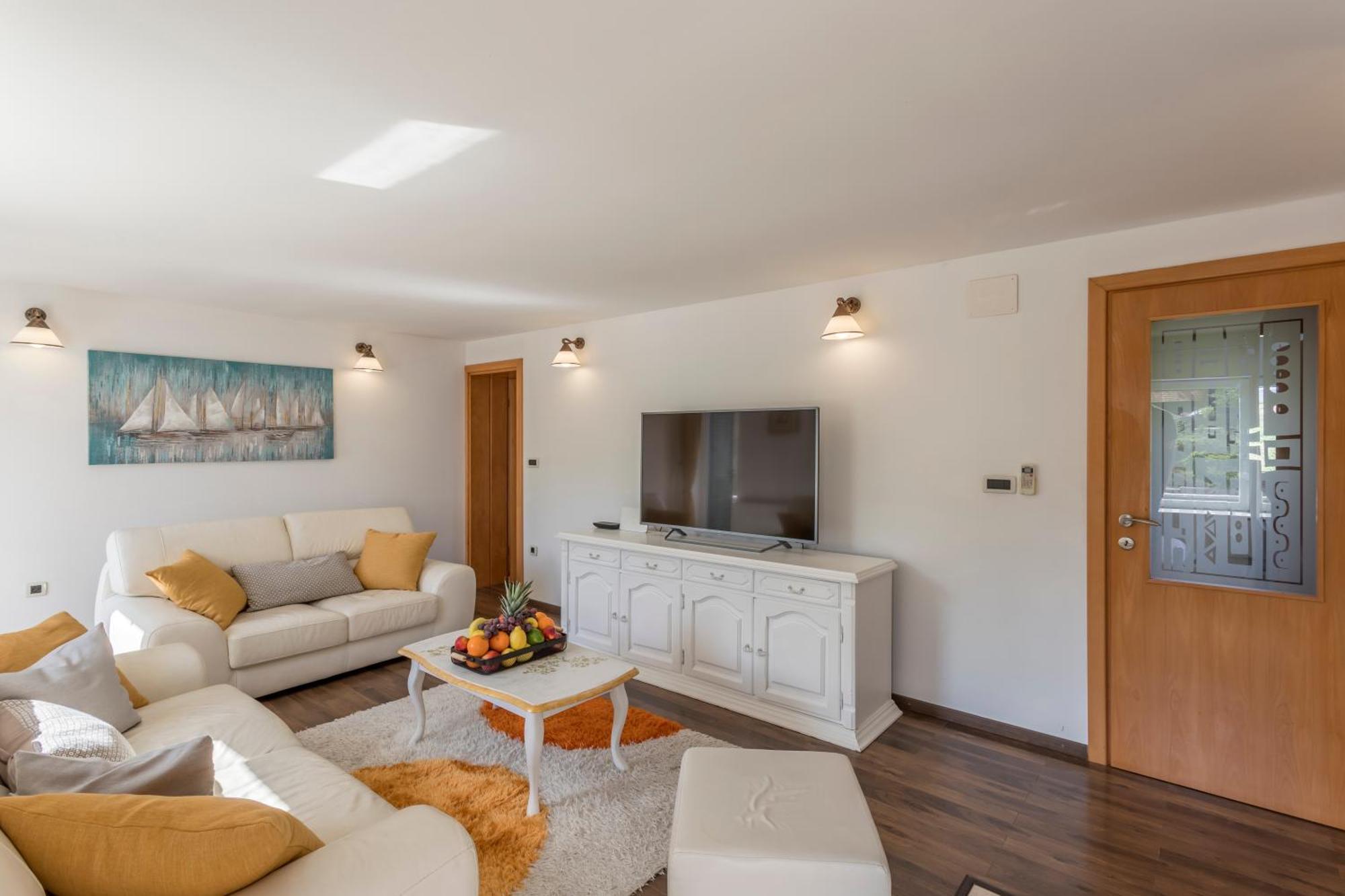 Holiday House Mala Sinj Eksteriør billede