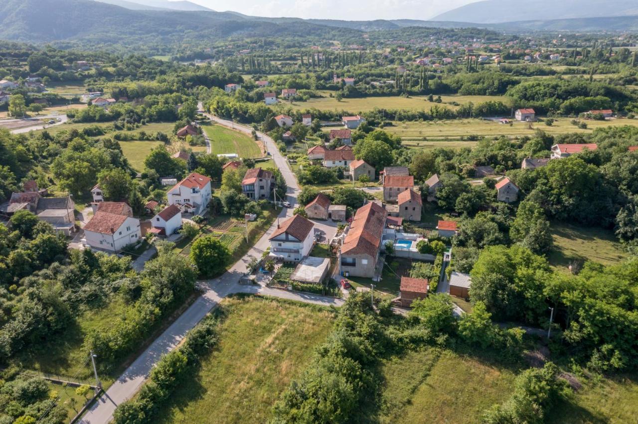Holiday House Mala Sinj Eksteriør billede