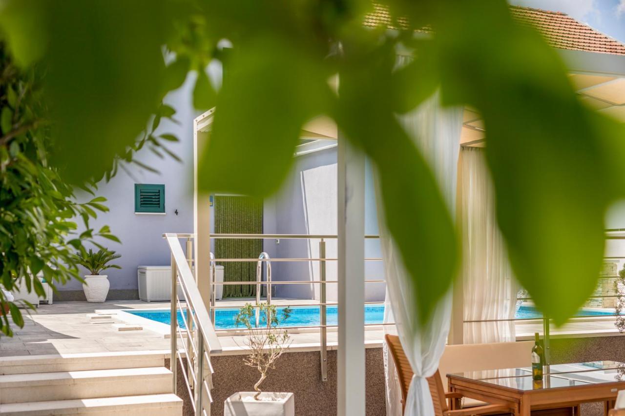 Holiday House Mala Sinj Eksteriør billede
