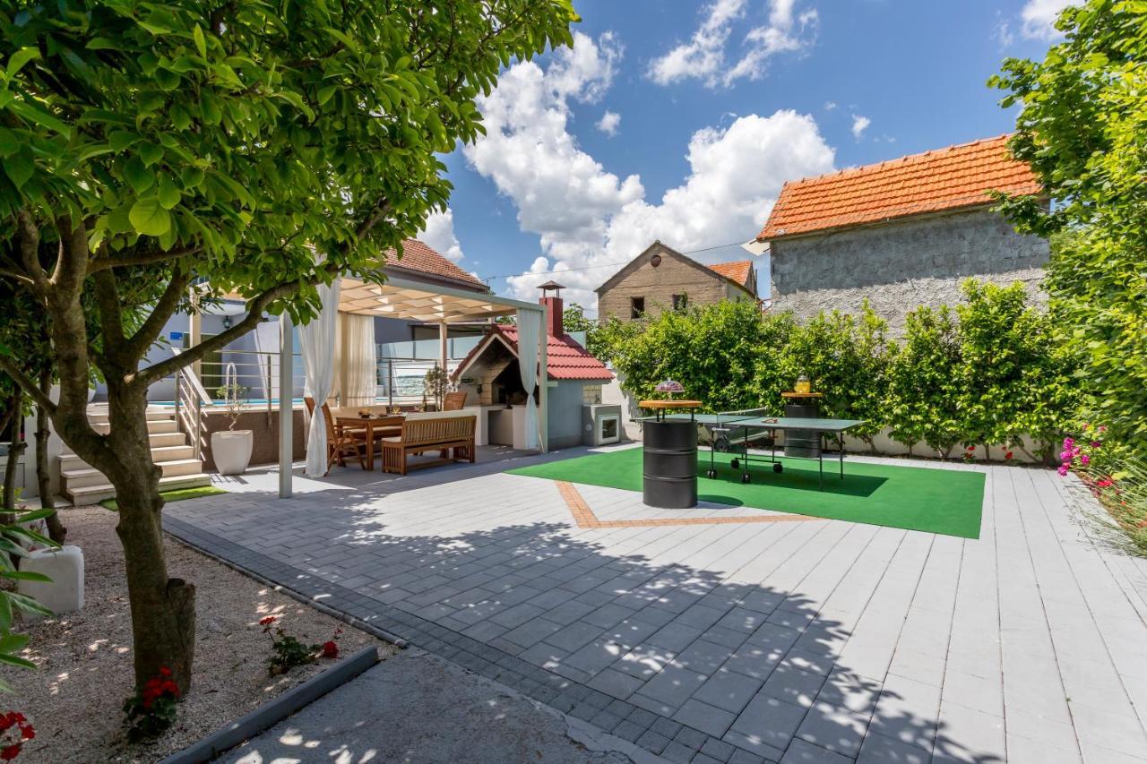 Holiday House Mala Sinj Eksteriør billede