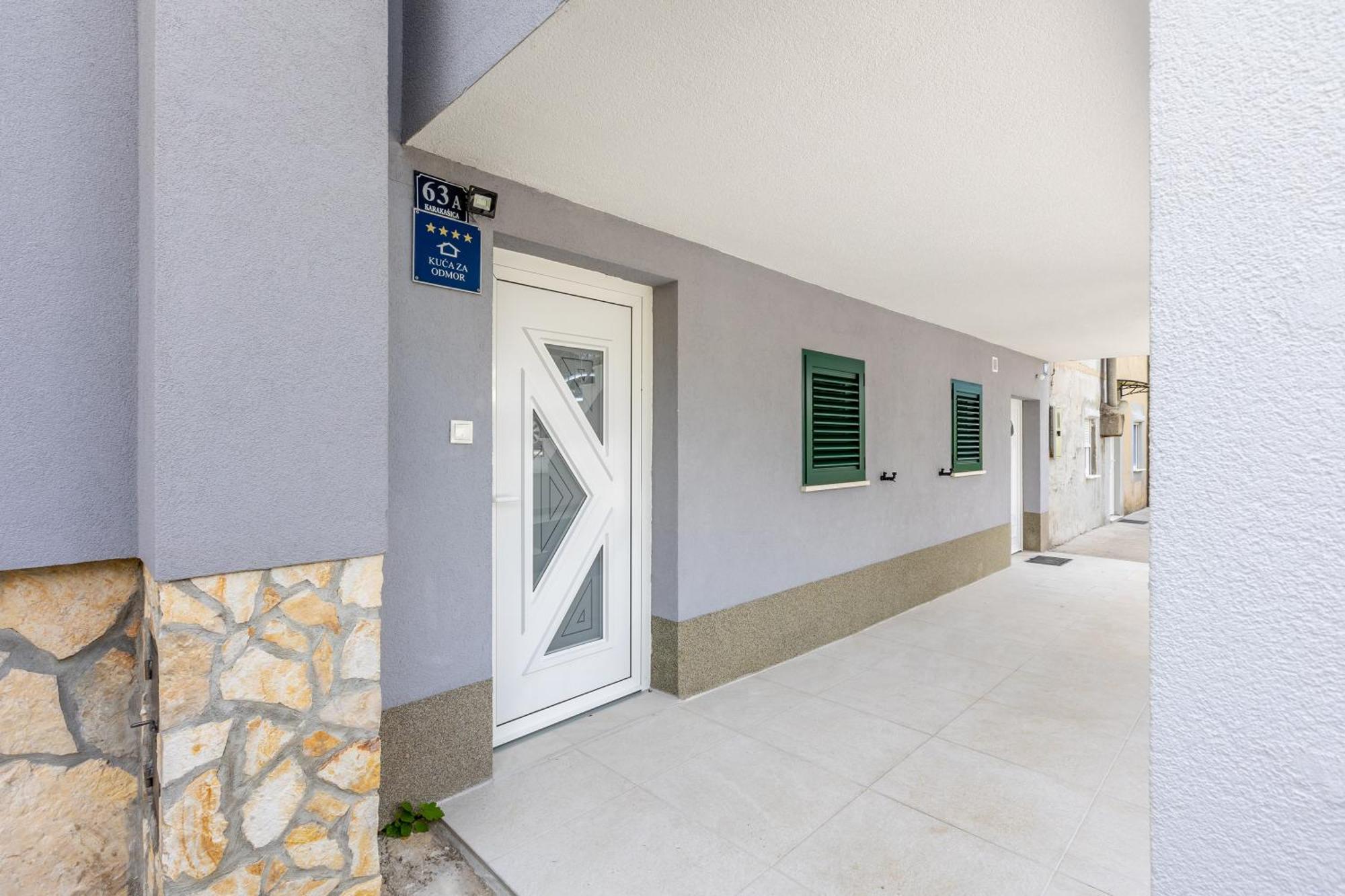 Holiday House Mala Sinj Eksteriør billede